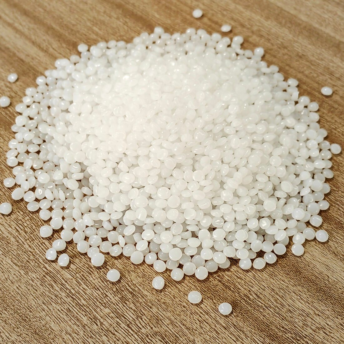 Hướng dẫn đầy đủ về hạt nhựa HDPE 5200B | Công dụng và bảng thông số kỹ thuật