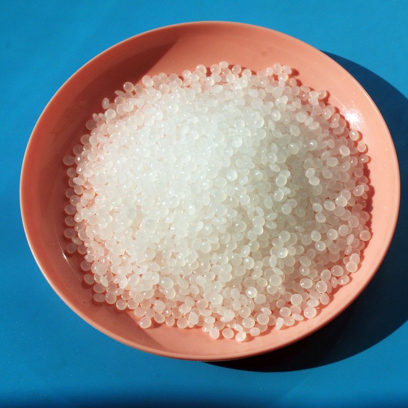 LLDPE 7052ML Overview | LLDPE Plastic Material Uses & TDS