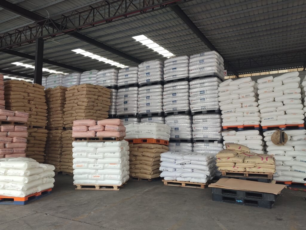 plastic material suppliers