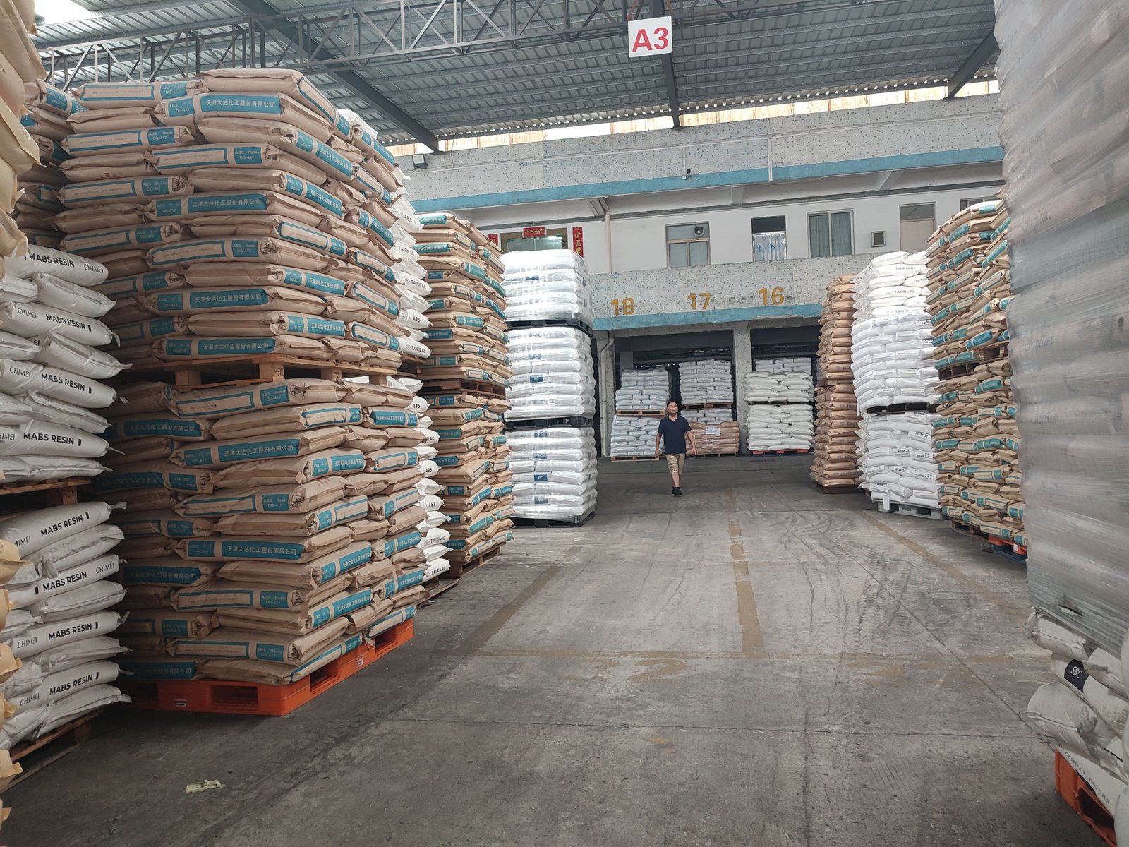 Hytrel 60LW TPEE Low-Wear Thermoplastic Polyester Elastomer
