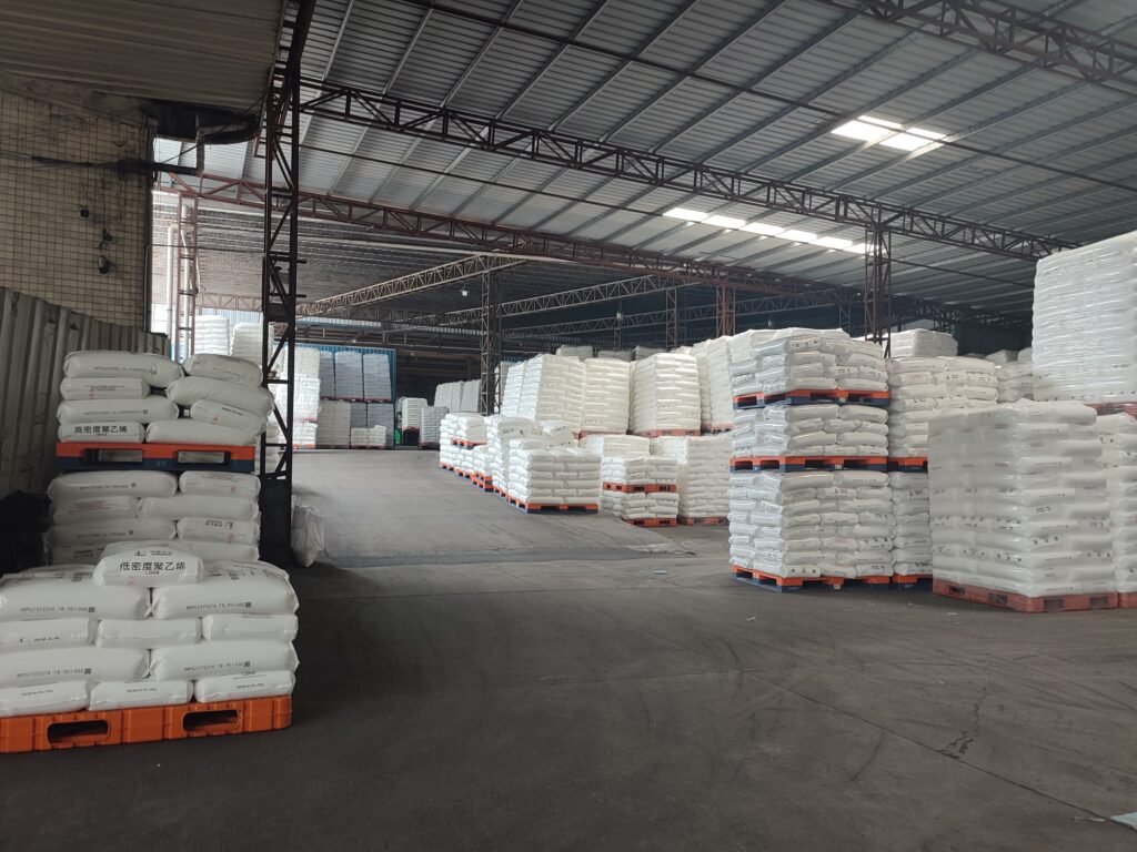 plastic raw material supplier 