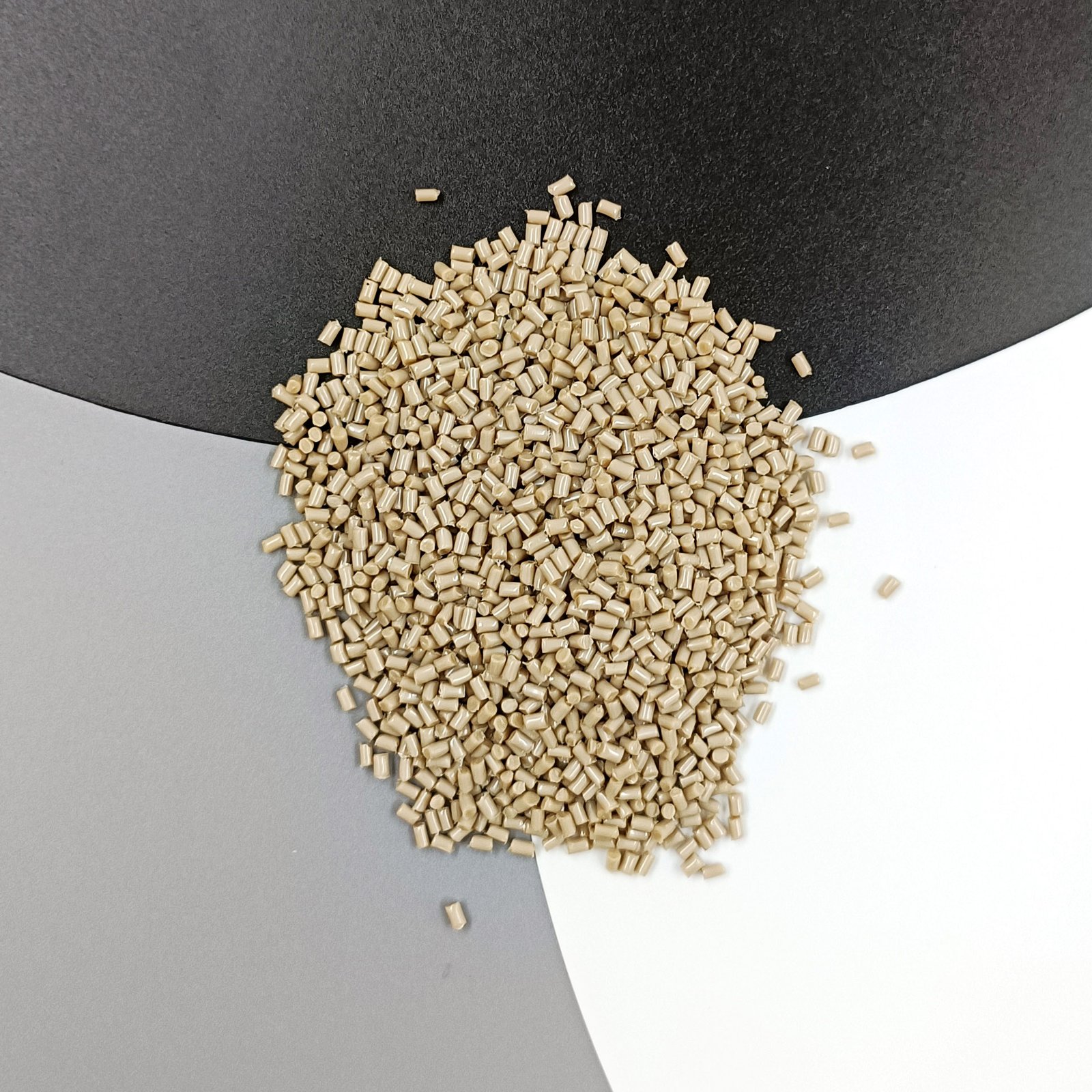 ARLON® 1330 | PEEK For Semiconductor Molding Applications